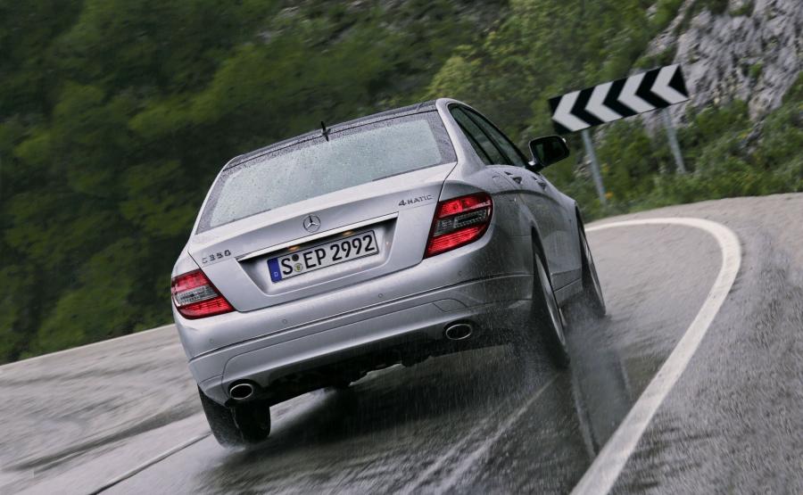  Mercedes-Benz C-Class 2007 года  (фото 63 из 413)